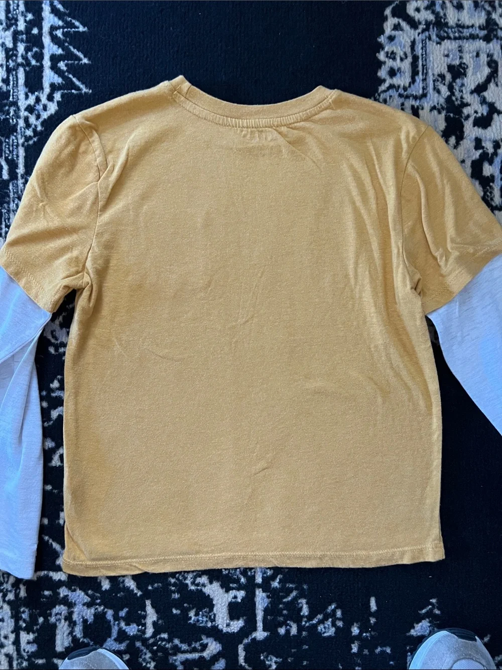 Boys 4 piece long sleeve knit tee Cat & Jack bundle size 8/10